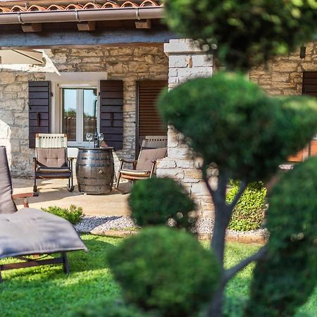 Holiday Home Ana Kanfanar Exterior photo